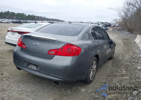 2010 Infiniti G37 Journey from USA, damaged, VIN JN1CV6AP2AM409241
